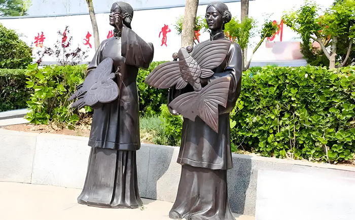 以銅為墨，鐫刻時代精神 —— 優(yōu)藝雕塑專注銅雕三十年