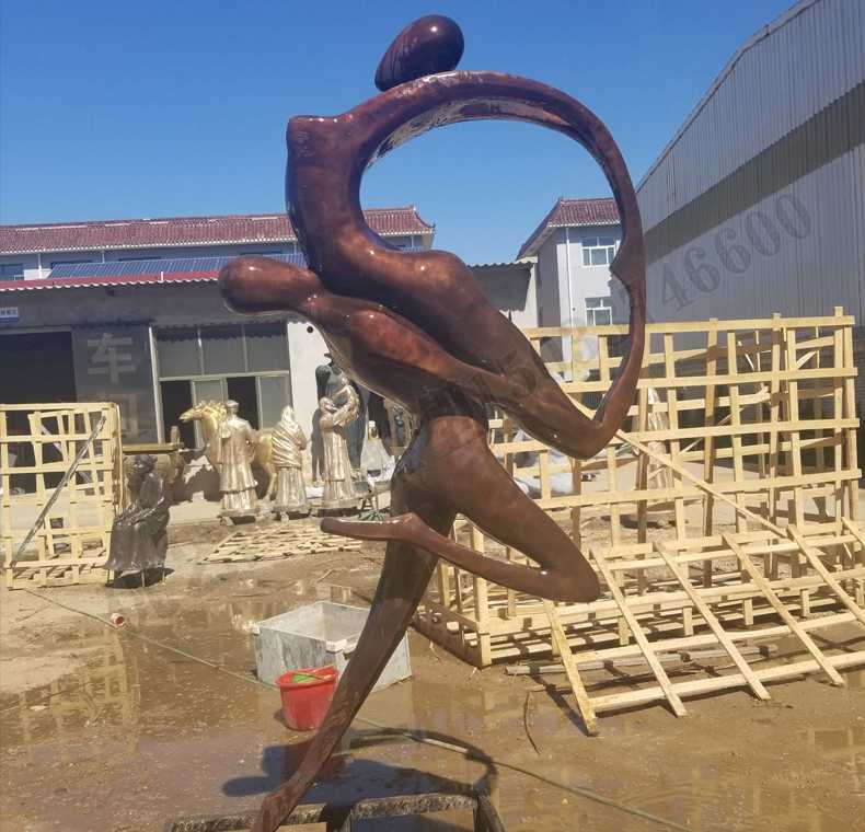 抽象舞蹈人物銅雕塑，銅男女跳舞雕塑，抽象銅人物雕塑