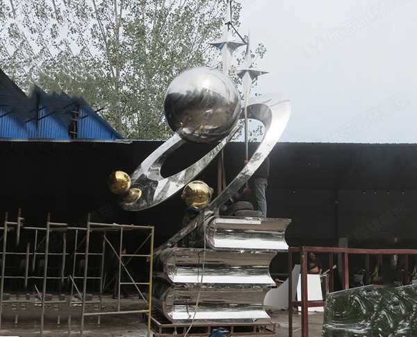 景觀雕塑定制時在空間中做文章有哪些好處？